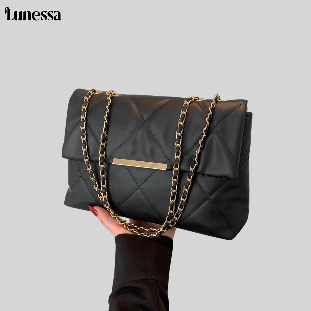 Sac en chaîne matelassé Lunessa ™ - Luxus TRIFFT ALLTAG