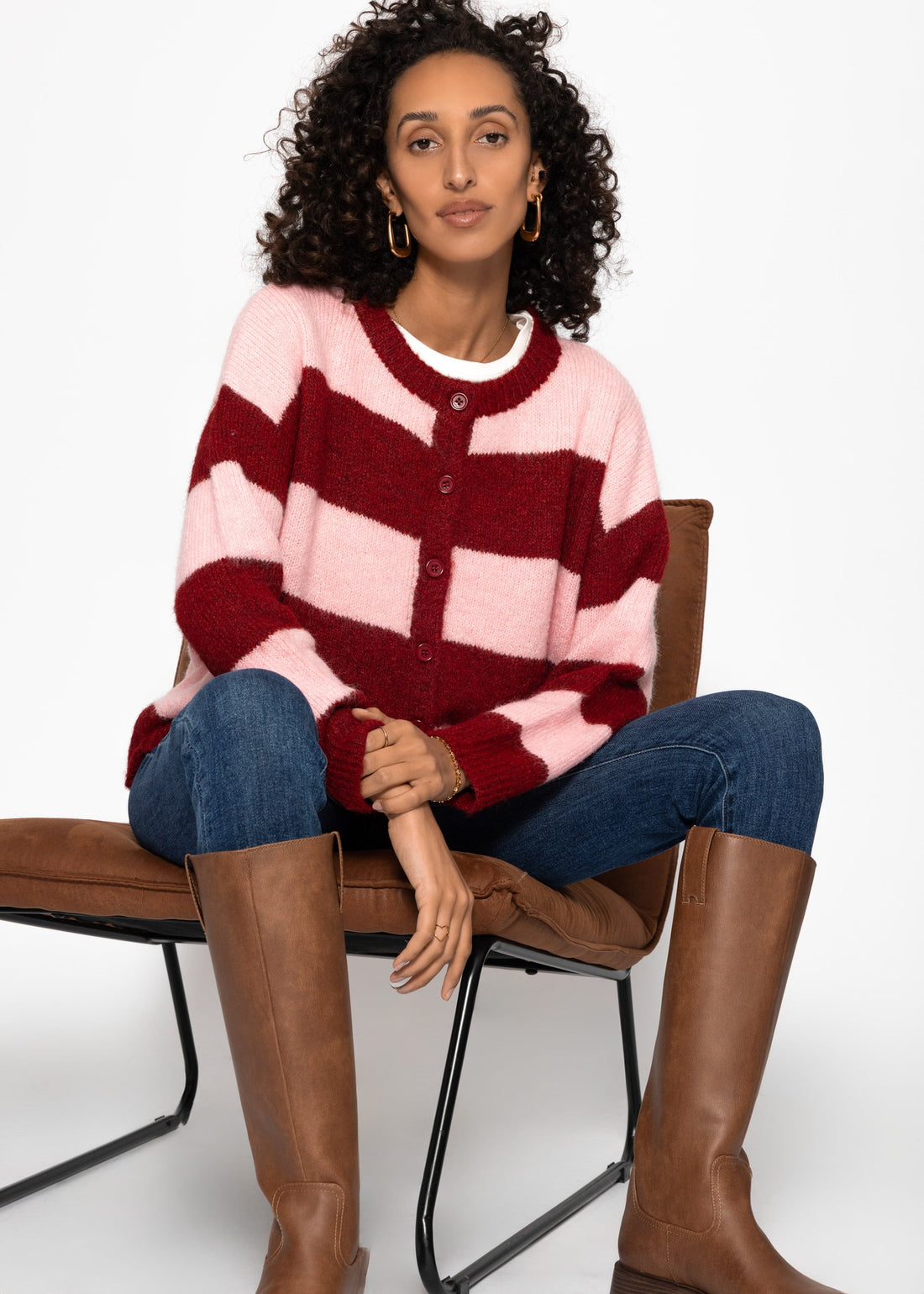 Cardigan mit blockstreifen - burgunder