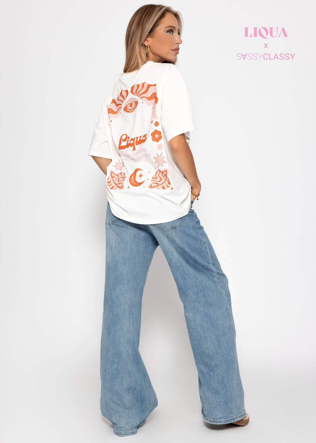 T-skjorte mit "Liqua"-Print-Offwhite