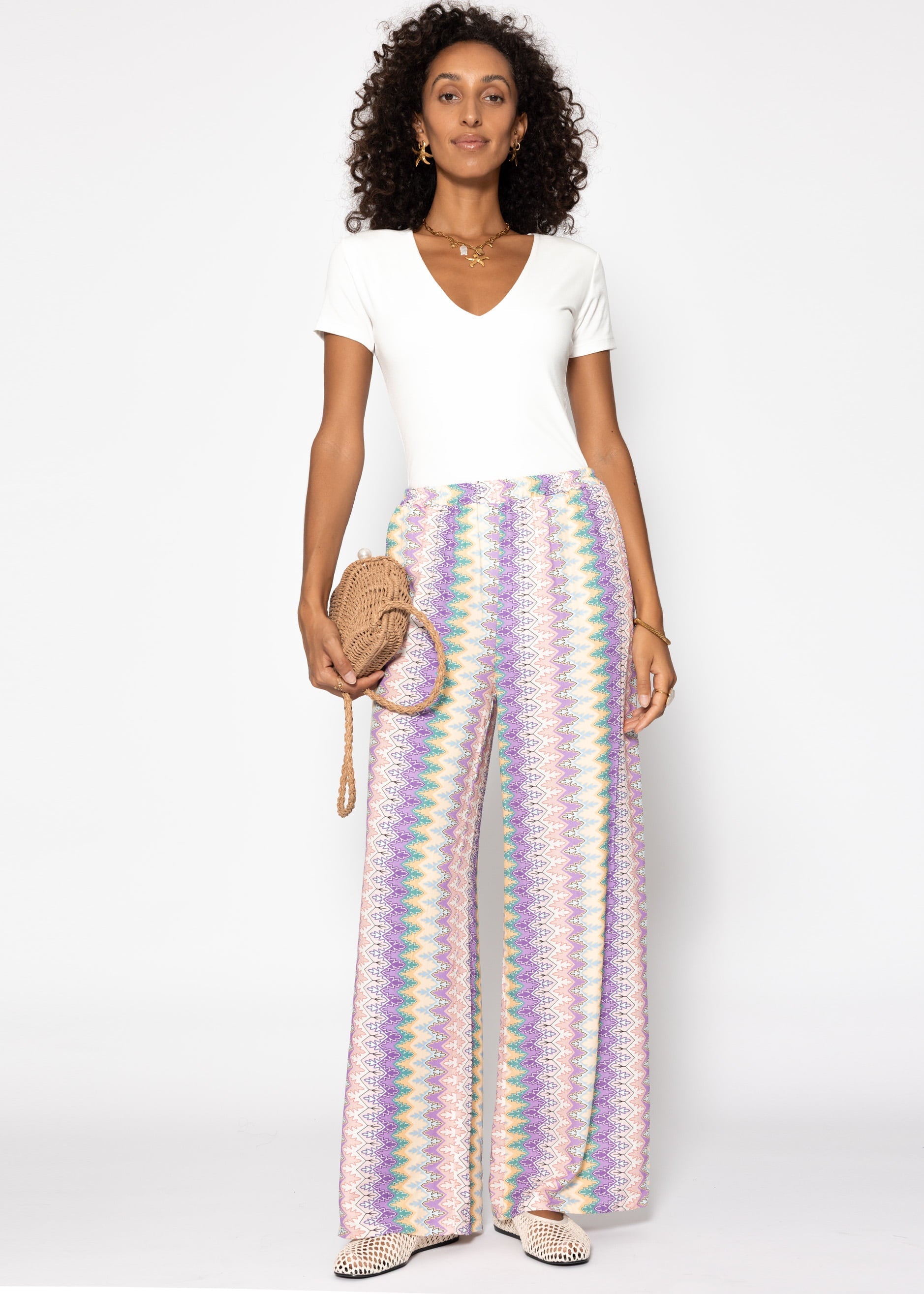 Weite slang mit multicolor-muster-flieder-rosa